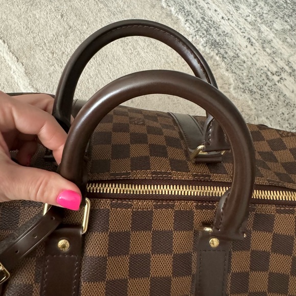 Like 🆕 Louis Vuitton Keepall Bandouliere 45 Damier ebene coated canvas duffle - Picture 10 of 17